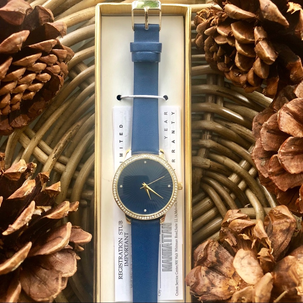 Blue Manhattan Watch - Picture 2 of 3